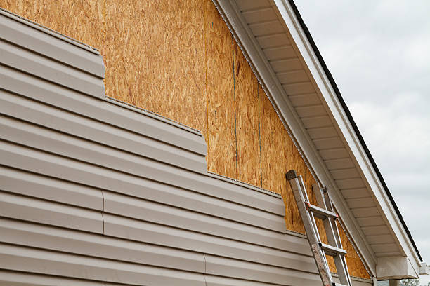 24/7 Emergency Storm Damage Siding Repair experts in Burbank, IL
